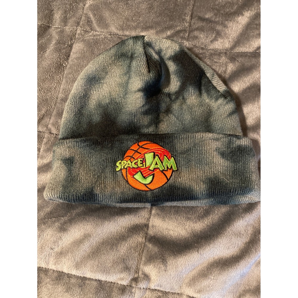 Space Jam Beanie Blue Black Tie Dye Acid Wash Embroidered Logo Knit Cuffed
0321